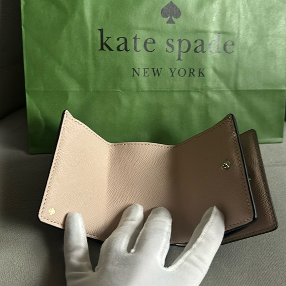 NEW Kate Spade ♠️ Tri Fold wallet - Picture 5 of 9
